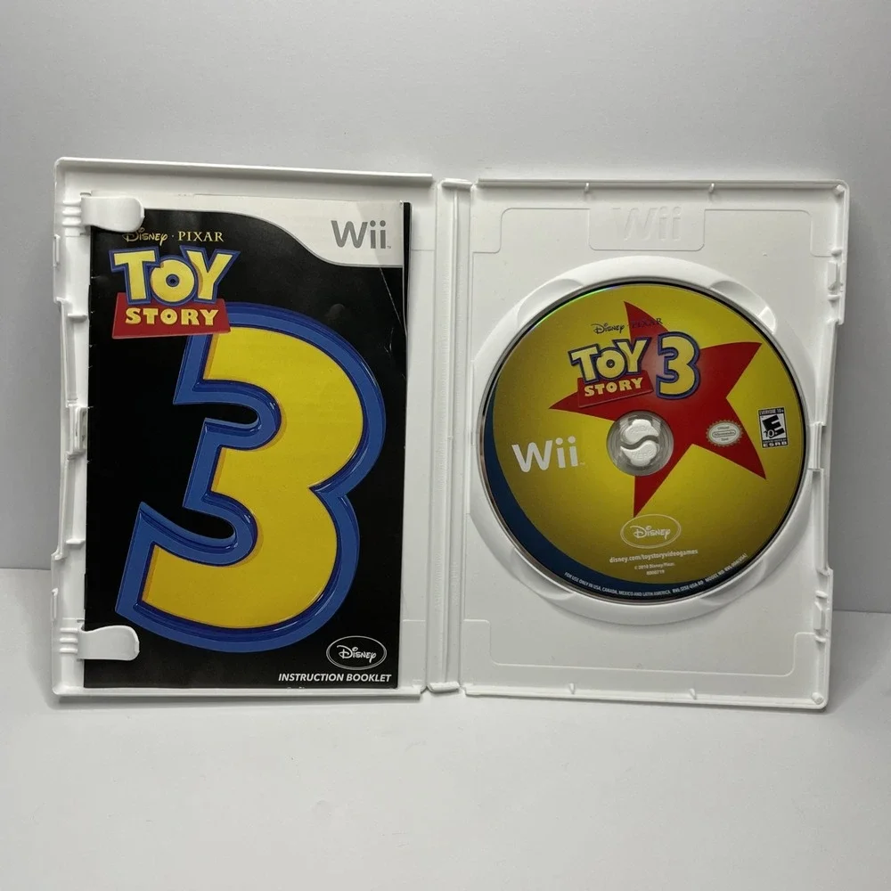 Toy Story 3 (Nintendo Wii, 2006) CIB Complete with Manual + Poster- Tested